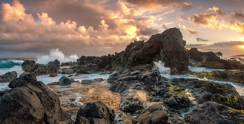 ocean sunrise hawaii maui lavarock hookipa nikon2470mm nikond700