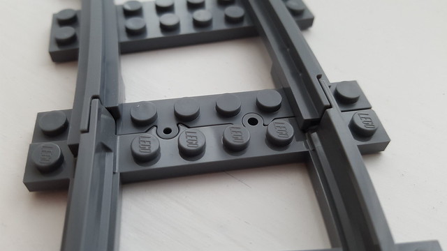 All LEGO® like train track rail in L-Gauge UNI.by Bryan, seo.market.title-append