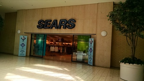 Sears Lakeview Mall