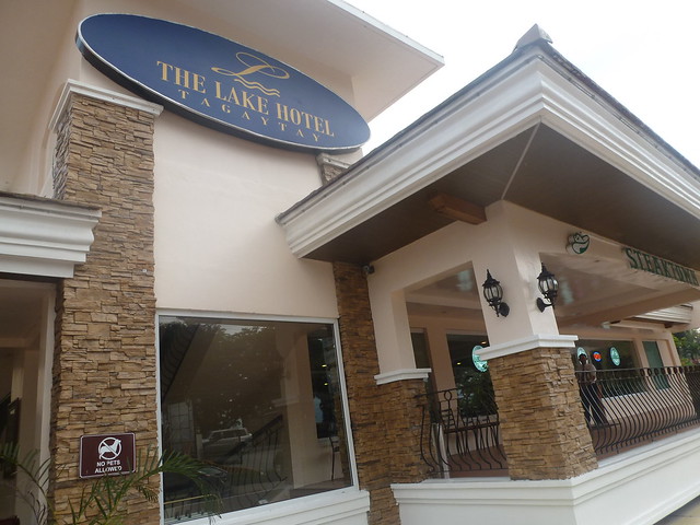 Lake View Hotel, Tagaytay- oh my buha