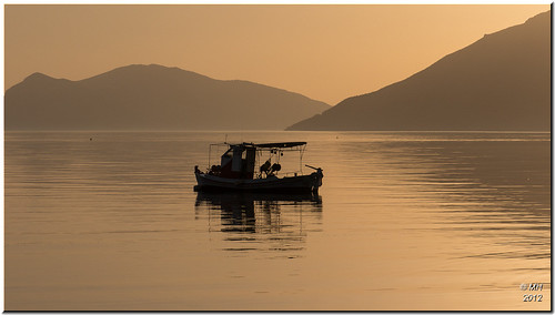 sunset sea boats panasonic greece evia rovies gh2 14140 euboea stereaellada dmcgh2 elymnioi