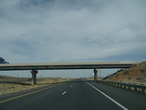 county apache interstate 40 eastbound in