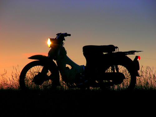 sunset shadow sky black silhouette honda cub scooter super motorbike repair moped supercub mudguard ffffffffff cm90
