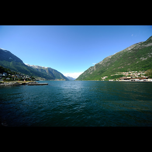 ocean summer mountain snow water pier jetty wideangle fjord hillside fjell fjellet odda sigma1224mmf4556