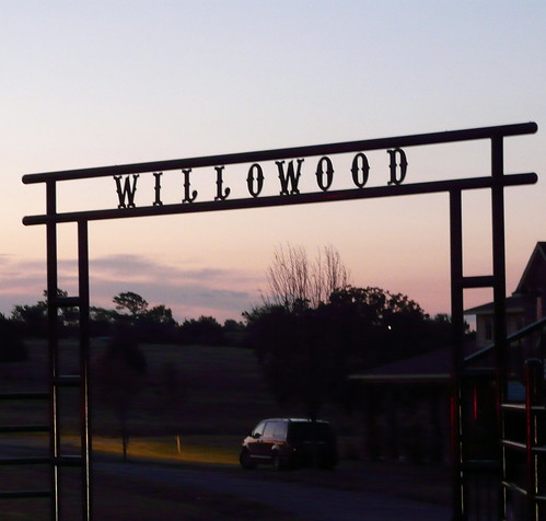 ranch morning sunrise gate texas vista willowood adedu adewts12