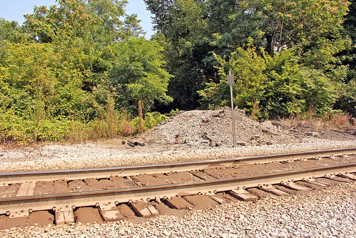 ohio monroeville railroadtracks abandonedrailroads wheelinglakeerie monroevilleohio wheelinglakeerierailway