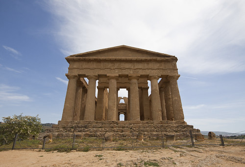 Valle dei templi Agrigento. (Tempio della Concordia)