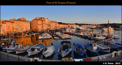 panorama port boats evening harbour sttropez iso250 nikkorafs24mmf14g nikond800e