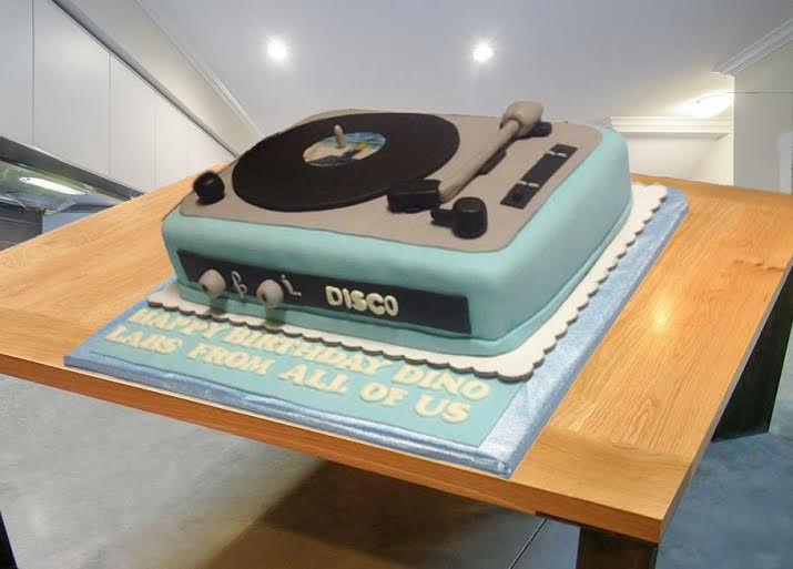 Turntable Cake by Marianne Chico