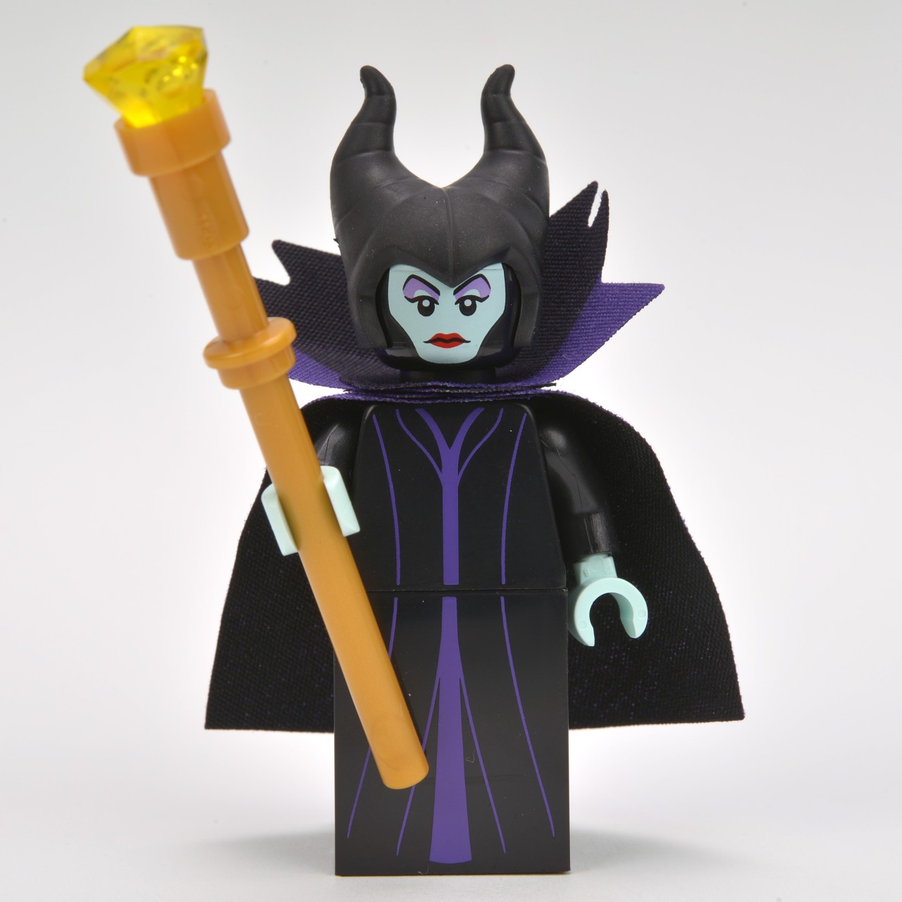 LEGO-MINIFIGURES  DISNEY X 1 GOLD STAFF FOR MALEFICENT FROM LEGO DISNEY PARTS 