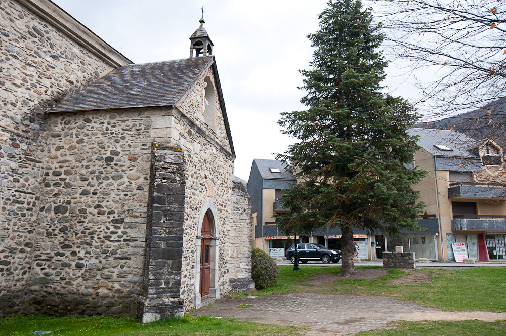 La Iglesia de Santa María en Saint Lary