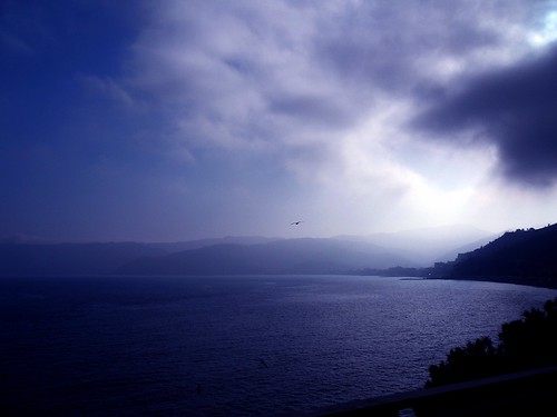 golfo spotorno liguria italy italia sea mare sky cielo clouds nuvole sunset tramonto riviera ligure ponente coast costa textured