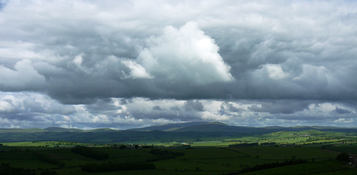 uk england green english beautiful clouds rural dark grey countryside view britain dramatic eu farmland alnwick cumulus fields farms british lovely agriculture favourite viewpoint rothbury agriculturalland northumberlandnationalpark justclouds b6341 northumberlandday4