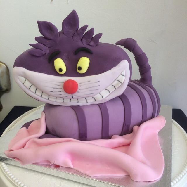 Cheshire Cat Birthday Cake by Teresa Prichard of Party Cakes
