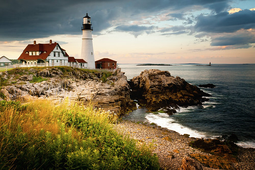 ocean park new morning travel light sunset red sea england sky cliff usa cloud brown lighthouse white house seascape storm building tower nature water beautiful beauty grass yellow rock horizontal stone clouds sunrise portland landscape dawn coast rocks colorful elizabeth natural cloudy fort head maine scenic newengland rocky peaceful wave landmark structure historic atlantic safety east shore maritime serenity cape historical coastline serene northeast seashore rugged portlandheadlight downeast