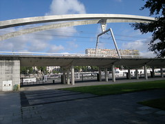 Arche, Seine, et rive droite.