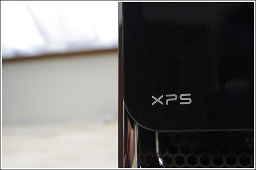 デルのハイエンドデスクトップ「XPS8500」はさすがのサイズ