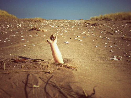 beach forgotten guardian iphone cameraclub incidents pdandrewsphotographingfoundobjects