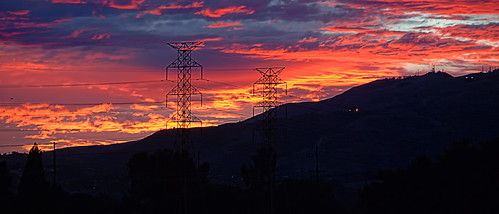california blue red sky mountains colors lines yellow power view towers electrical sanfernandovalley arleta elayon