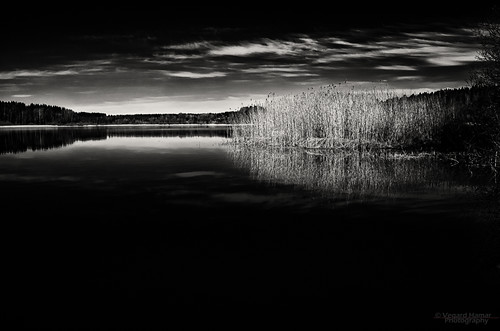 morning sky bw lake ski water norway clouds reeds lens landscape norge spring nikon seasons no wideangle calm clear nikkor akershus locations reflecions colorefexpro niksoftware 1685mm d7000 silverefexpro