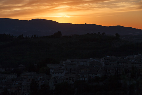 sunset italy cloud house landscape town view hill spoleto rim umbria