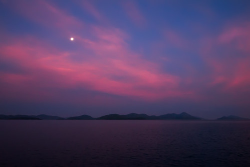 blue moon sunrise colorful day cloudy philippines coron palawan busuanga mimaropa supermoon canon550d kissx4 dheej18 djvillanueva