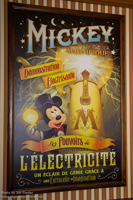 DLP June 2012 - Checking out the new Meet Mickey Mouse Meet and Greet