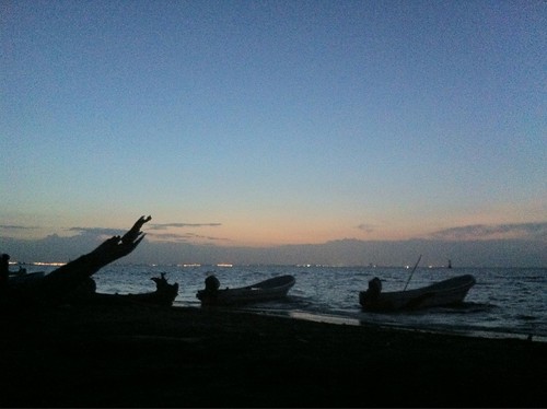 noche botes mar horizonte lanchas