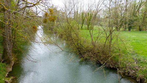 water river eau rivière deau cours lauron