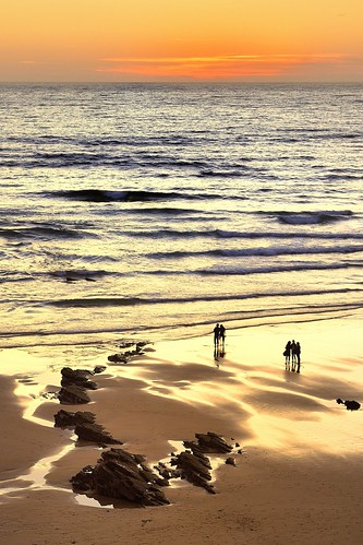 blue sunset sea sun moon hot sol praia beach portugal water água coast mar sand nikon rocks warm do areia hour zambujeira rochas costavicentina d3x xambujeiradomar