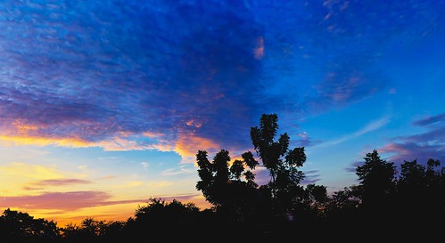 sunset sky cloud beautiful silhouette sunrise 35mm lens landscape thailand 1 xpro aperture colorful raw fuji bokeh bangkok f14 dramatic x poetic thai romantic fujifilm inspirational epic fujinon cloudscape xf cmos xp1 fastlens apsc fujix skyathome xpro1 xtrans thaiphotographer xmount 52mmequivalent fujixpro1 fujifilmxpro1 nikworkflow
