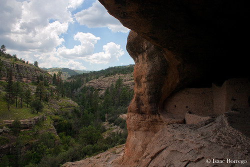 trees mountains ancient ruins canyon caves nationalmonument cliffdwellings mogollon gilawilderness canonrebelxsi