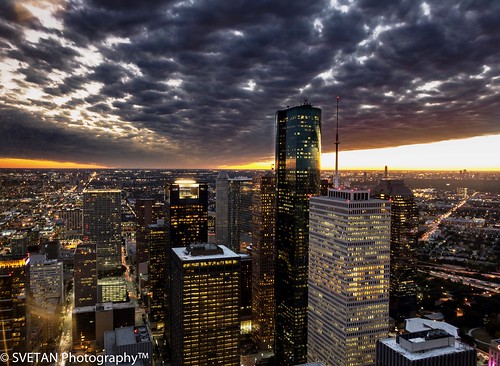 longexposure sunset reflection downtown texas skyscrapers dusk tx sony dramatic houston killer breathtaking 2014 jpmorgan rx100 observationdesk jpmorgantower anvarkhodzhaev sonyrx100m3 svetanphoitography