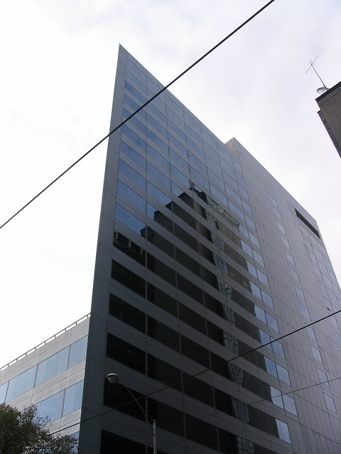 2D building, Nicholson Street (2003)