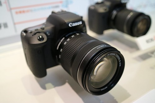 Canon EOS 8000D Canon EOS M3 72 "EF-M22mm F2 STM"