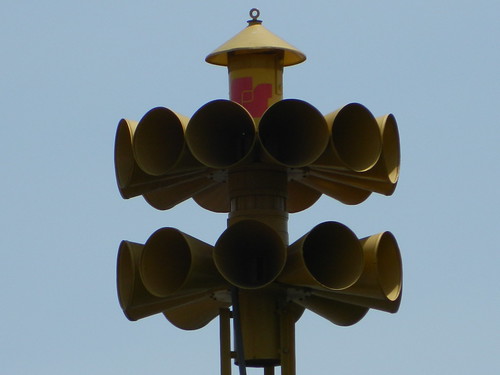 Federal Signal 2T22B - Rhine, GA | Located in downtown Rhine… | Flickr