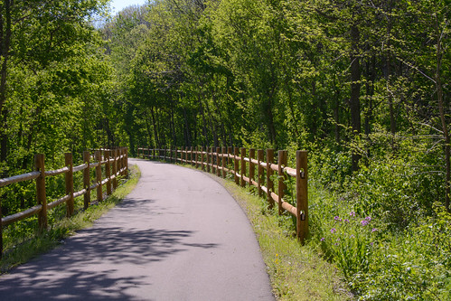 unitedstates indiana trail cardinalgreenway economy waynecounty jacksonburgroad waynet