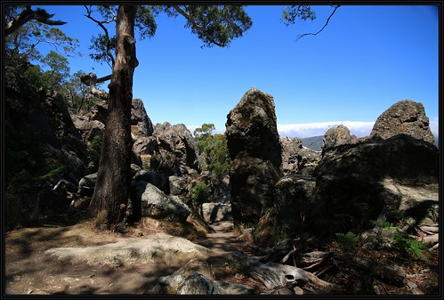 nationalpark rocks walk reserve australia victoria lookout hangingrick