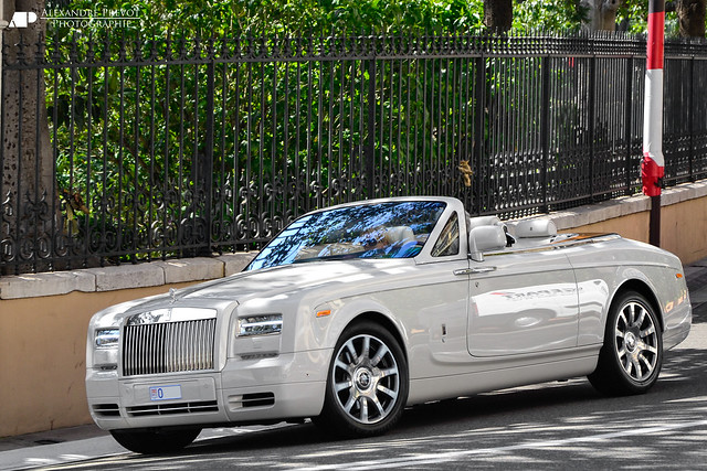 Image of Rolls-Royce Phantom Drophead Coupé