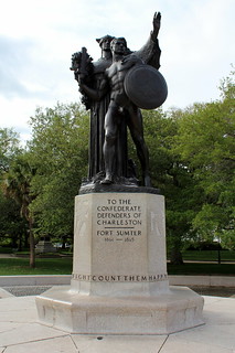 Charleston - White Point Garden: Fort Sumter Memorial