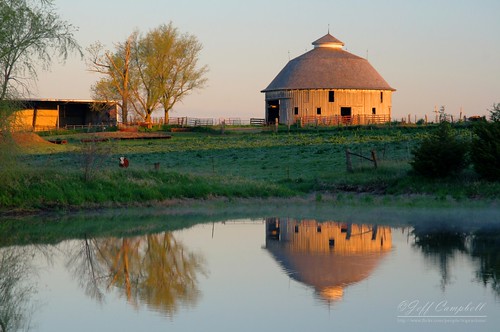 morning reflection water barn sunrise reflections cow still pond cattle farm calm missouri round hdr platinumheartaward hoohaa52 hh52y319