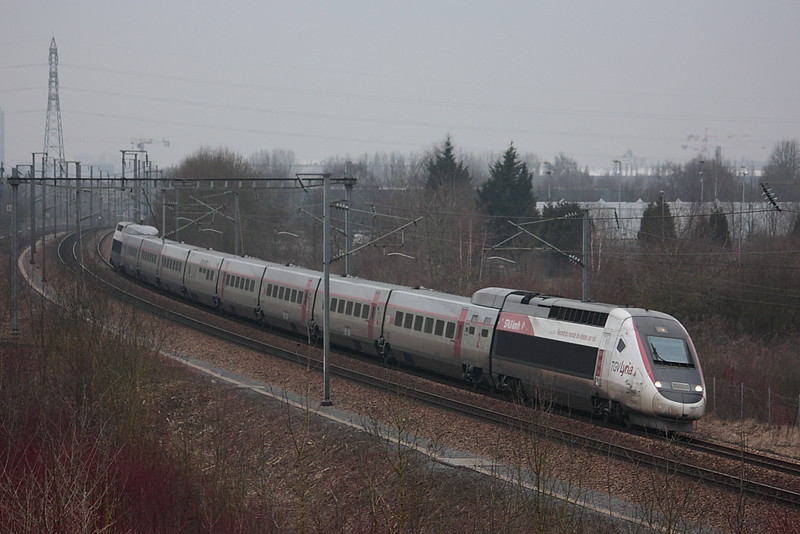 TGV POS 4402 / Ronchin