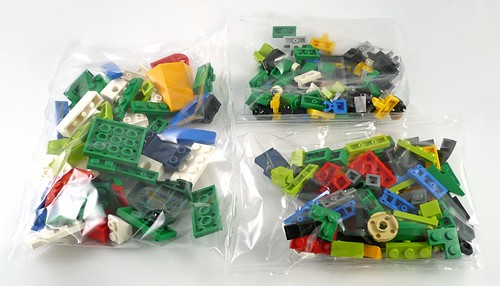 LEGO Creator 31031 Rainforest Animals box04
