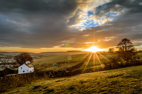 uk winter england sun house tree farmhouse rural sunrise landscape gold dawn golden nikon mood moody northwest britain farm hill cottage dramatic lancashire hills sunburst f22 rise dslr moor drama goldenhour pennines daybreak moorland rossendale helmshore haslingden d3200 musbury f22sunburst