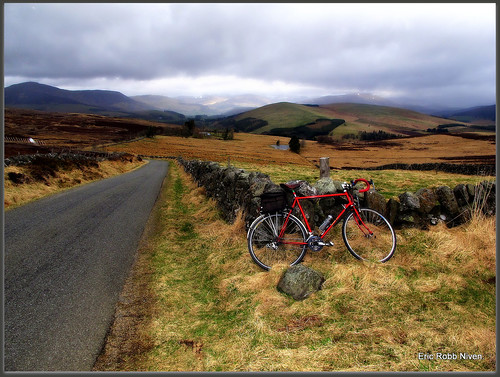landscape cycling scotland spring glenshee angus glenisla canong12 ericrobbniven