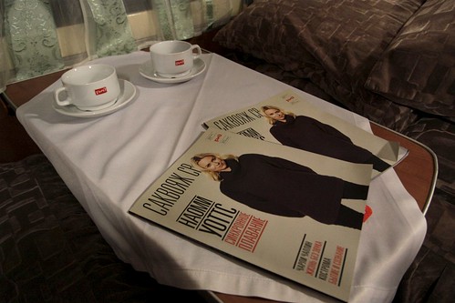 РЖД branded teaset, and two copies of their inhouse magazine