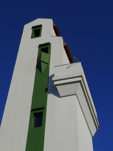blue sky lighthouse green art luz architecture de architect pays basque phare stjean ciboure pavlovsky concordians blinkagain