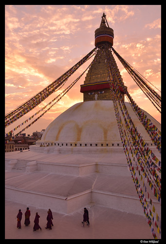 nepal sunset temple evening stupa buddhist religion buddhism monks tibetan boudhanath d800 kathmanduvalley bodnath 2014 vajrayana