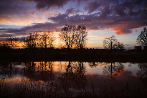 sunset reflection silhouette clouds canon river eos severn 222 worcester 224 5dmarkiii