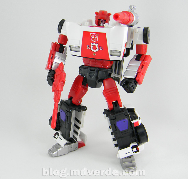 Transformers Red Alert - Masterpiece - modo robot